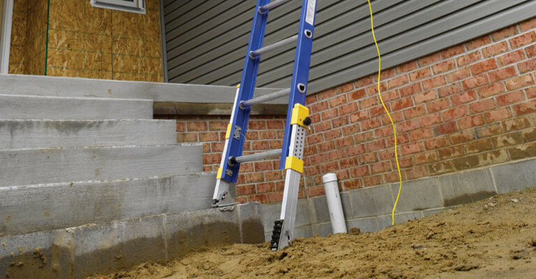 Werner Innovation - Equalizer Leveling Ladder