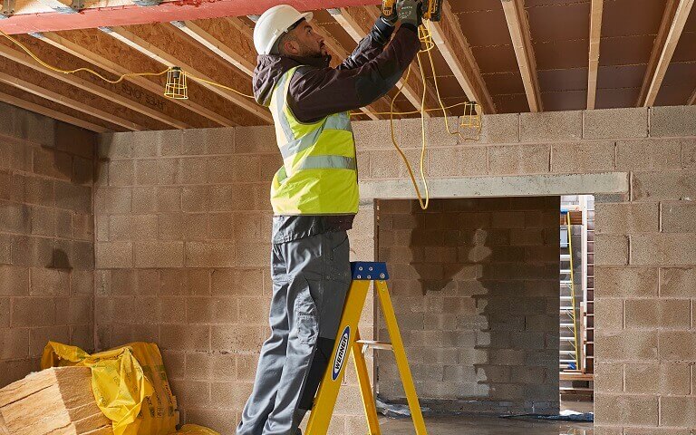 Werner Fibreglass Step Ladder Work Safely Around Electricity